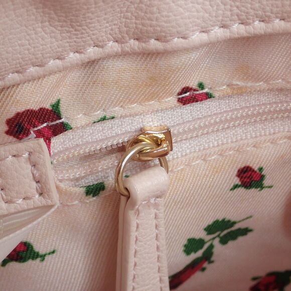 Betsey Johnson Pearl of a Girl Creme Dot Satchel Shoulder Bag Hard to Find! - Picture 7 of 16